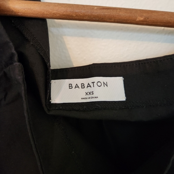 Aritzia Babaton Malik Off The Shoulder Blouse - Picture 6 of 7